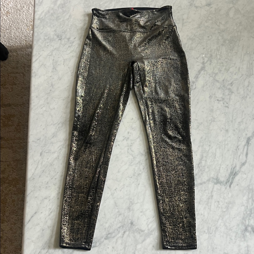 Spanx size medium velvet black and gold leggings